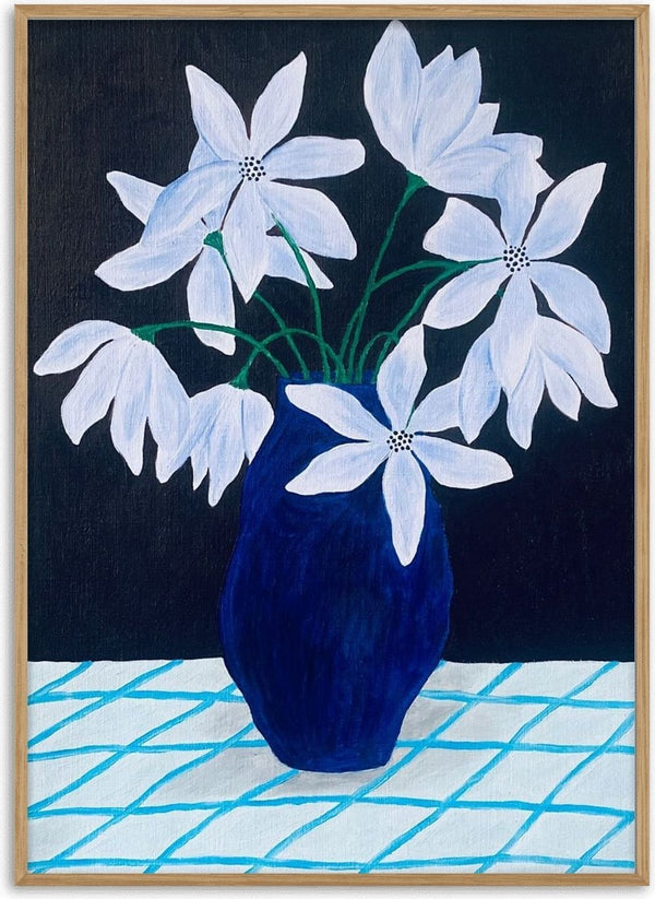 Blå blomster på rutig duk by Rebecka Hansson - pale blue flowers in a cobalt vase on a blue checked cloth